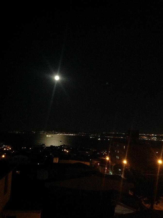 Inn Lala Porteña Vista Al Mar, Baño Privado Y Desayuno Valparaíso